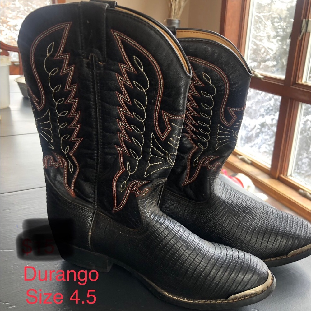 Durango Black Leather Western Cowboy Boots with Contrast Stitching